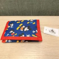 【海外ディズニー限定】新品未使用 ミッキーマウス 折りたたみ財布 タグ付き