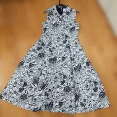 完全新品未使用2024年春夏Rene ♡ワンピース パールボタン 34 手洗い可