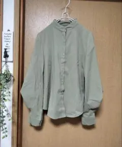 １回使用のみ　レトロガール　ボリューム袖　ブラウス
