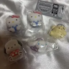 サンリオ ふわふわフロッキーマスコット キャラもふケースマスコット