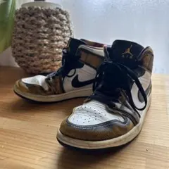 Nike Air Jordan 1 Mid タクシー　エアジョーダン