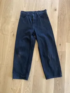 （サイズ28）ユニクロ ワイドストレートジーンズ ダークグレイ