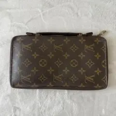 ルイヴィトン トラベルケース ポッシュ エスカパド モノグラム 長財布