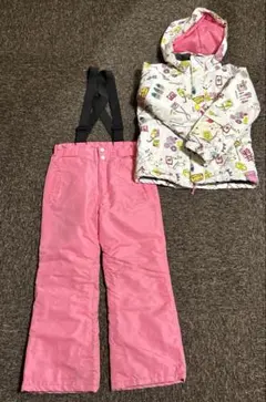 RESEEDA オンヨネ　130 スキーウェア　女の子