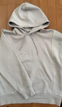 adidas originals　パーカー