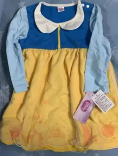 新品タグ付　白雪姫　ディズニー ワンピース 長袖　90cm イエロー/ブルー