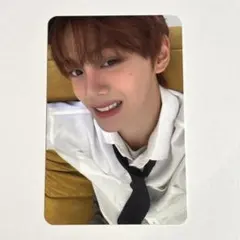 ゼベワン ギュビン colorgram トレカ