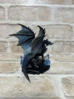 境*吾様 モンスターハンター　煌黒龍アルバトリオン フィギュア