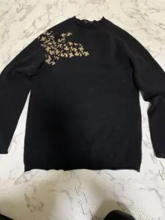 黒 蝶の刺繍 長袖セーター　EMPORIO ARMANIのサムネイル