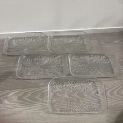 【食器棚整理】 ガラス製葉模様皿5枚セット