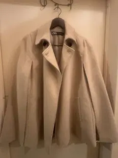 ZARA ベージュ ノーカラーコート