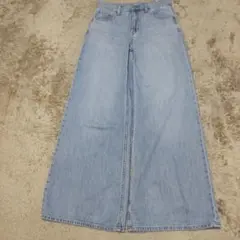 Item thumbnail for item 19248ffc-f4a8-47af-9c99-bbc7ac98895c