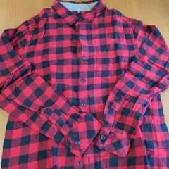 UNIQLO　赤と黒のチェック柄長袖シャツ 150