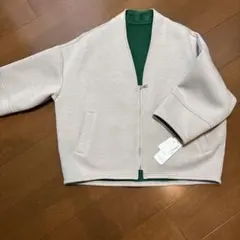 ノーカラーアウター