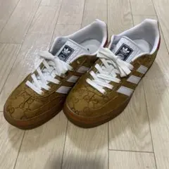 美品✨ グッチ×アディダス ジャガードスカート シェリーライン GG アイボリー GUCCI - 新品 アディダス×グッチ コラボスニーカー 3 ZX8000 GG