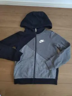 Nike フード付きパーカー グレー/ブラック