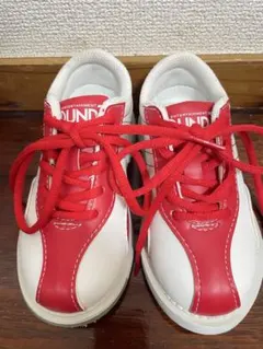 Item thumbnail for item e93aa2ec-3a67-4e77-b975-c715fc79ac00