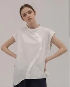 ⭐️新品タグ付き⭐️unof BACK HUSH SHIRT - メルカリ