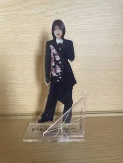 アクリルスタンド サクレ Vol.16 的野美青 商品詳細ページ | 櫻坂46 OFFICIAL GOODS STORE | 【通常配送