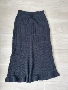 【美品】GU ジーユー　透かし編みニットスカート　ブラック　黒S