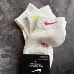 Nike Everyday Ankle ソックス 3足セッ23〜25