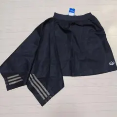 新品未使用　adidas originals アシンメトリー フレアスカート　S