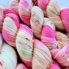 手染め毛糸 ソックヤーン Funfetti お値下げ中