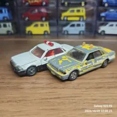 トミカ 日産 y31セドリック 道路公団パトカー 2台セット