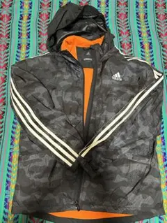 adidas 迷彩柄 フード付きウィンドブレーカー