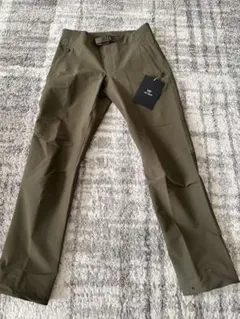 Item thumbnail for item cdd127ec-a9a6-42f8-9d9a-25946778fb58