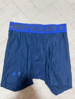 ② Under Armour ネイビー インナーパンツ