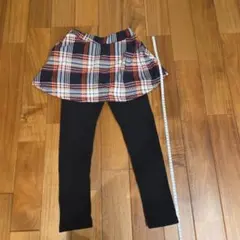 チェック柄スカートとレギンスセット