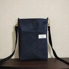 デニム　ダークカラーネイビー系　少しゆったりなハンドメイドスマホショルダーバッグ