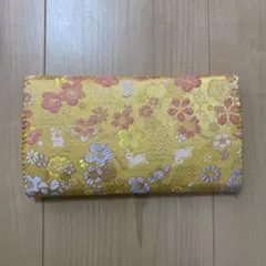 花柄金色和装用バッグと付属品