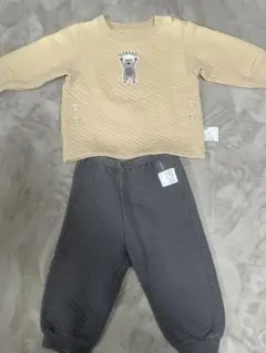 【専用】UNIQLO ベビーパジャマ 上下セット 80