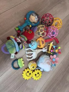 ベビーおもちゃまとめ売り　キリンのソフィー ambitoys