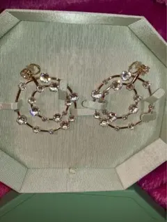 ❤️スワロフスキー　 　　　　イヤリング❤️