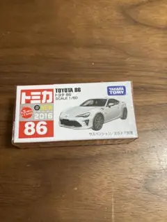 トミカ 86白　86