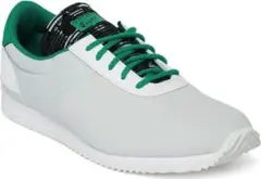 オニツカタイガー　スニーカー