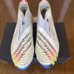 adidas PREDATOR サッカースパイク