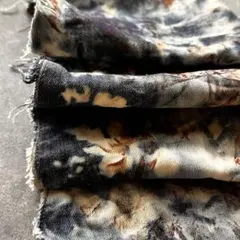 17 デニムペイント　ハギレ