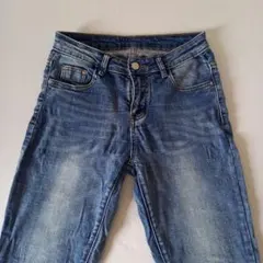 OVoVO オーヴォ ライトブルー スキニーデニム 9分丈 サイズ27