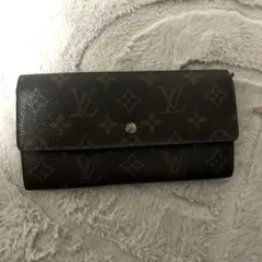 ルイヴィトン　長財布