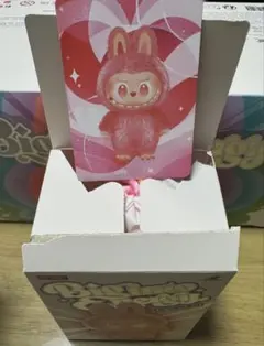 Big into Energy LOVE ぬいぐるみ　ラブブ