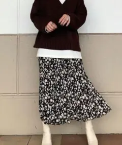 ローリーズファーム ハナプリーツスカート 税込5,500円