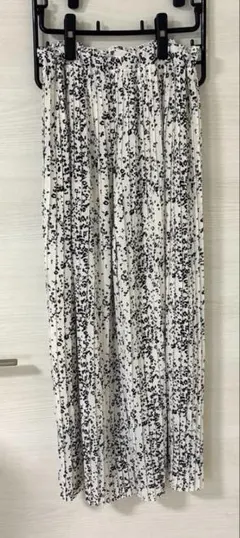 JEANASIS ロングプリーツパンツ フリーサイズのサムネイル