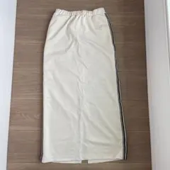 しまむら/新品未使用 アイボリー サイドストライプ ロングスカートL