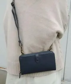 スマホも入る！新品 送料込☆お財布 ショルダー 牛革☆大容量☆ウオレット