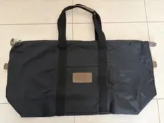Hennessyのトラベルバッグ