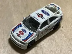 Burago 1/43 Ford Escort RS Cosworthのサムネイル